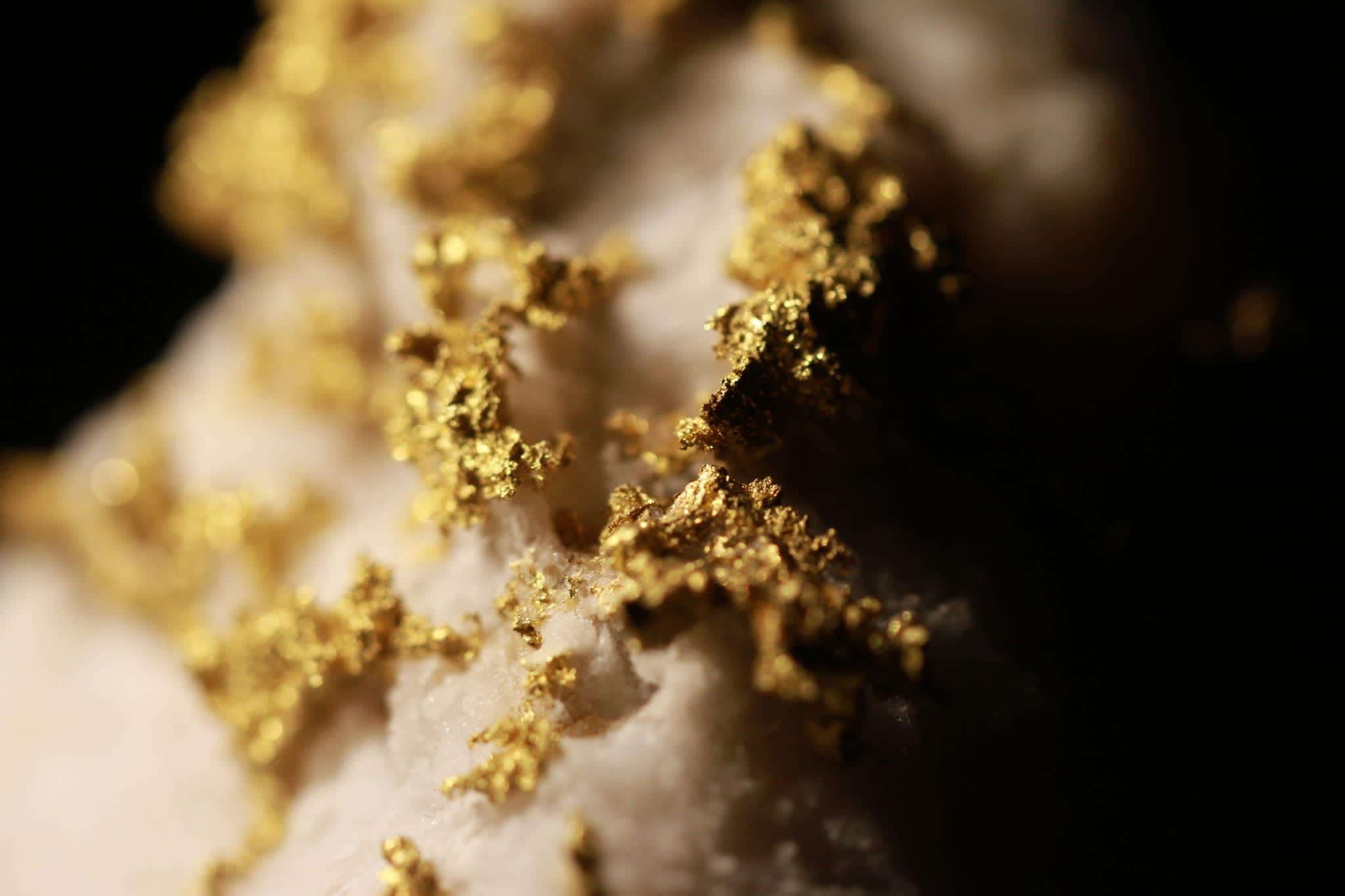 Rare Italian Crystalline Gold Quartz Nugget Specimen 191.00 Grams - Brussons Gold Mine