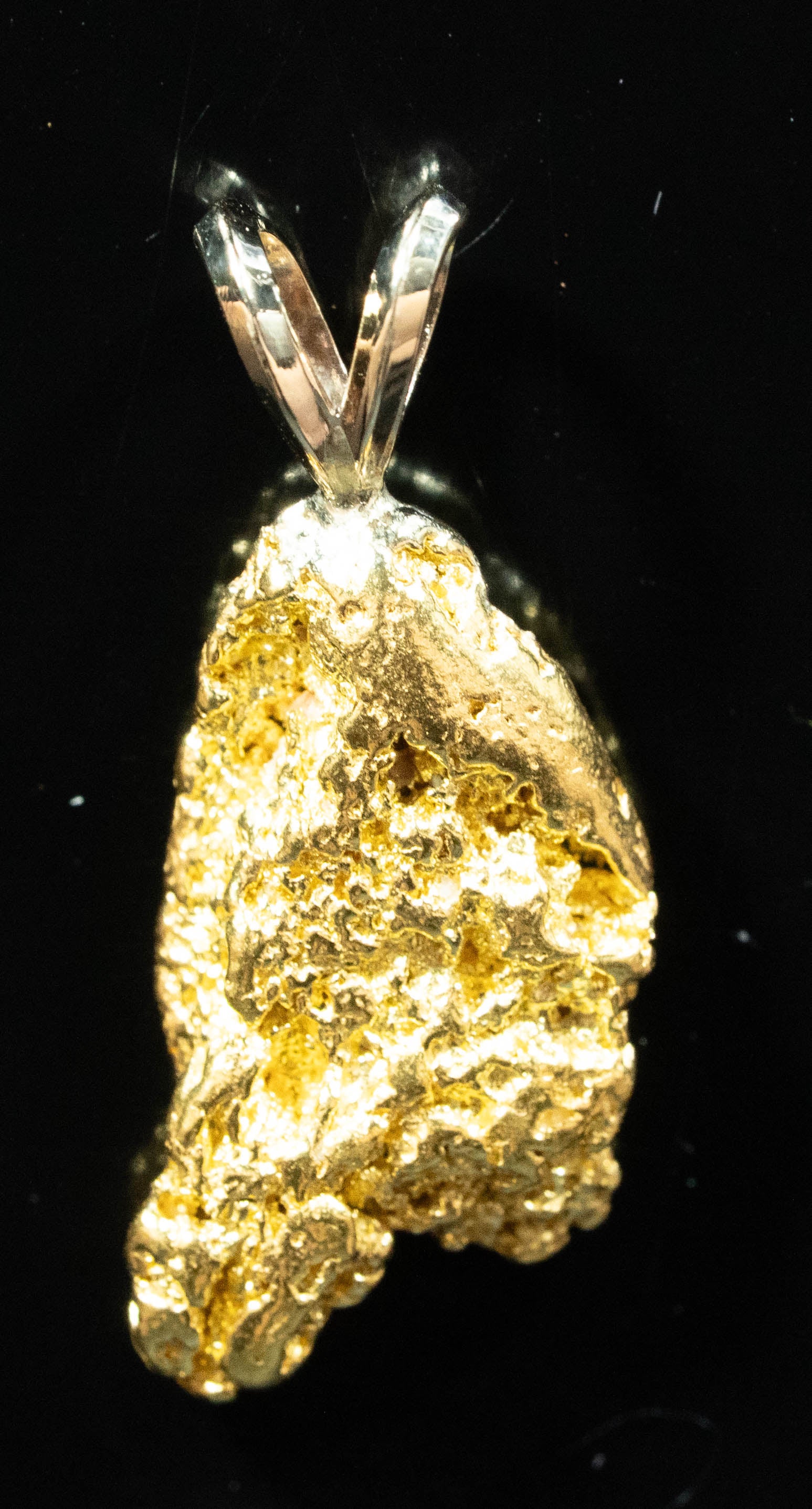 #664 Alaskan-Yukon BC Natural Gold Nugget Pendant 4.44 Grams Authentic