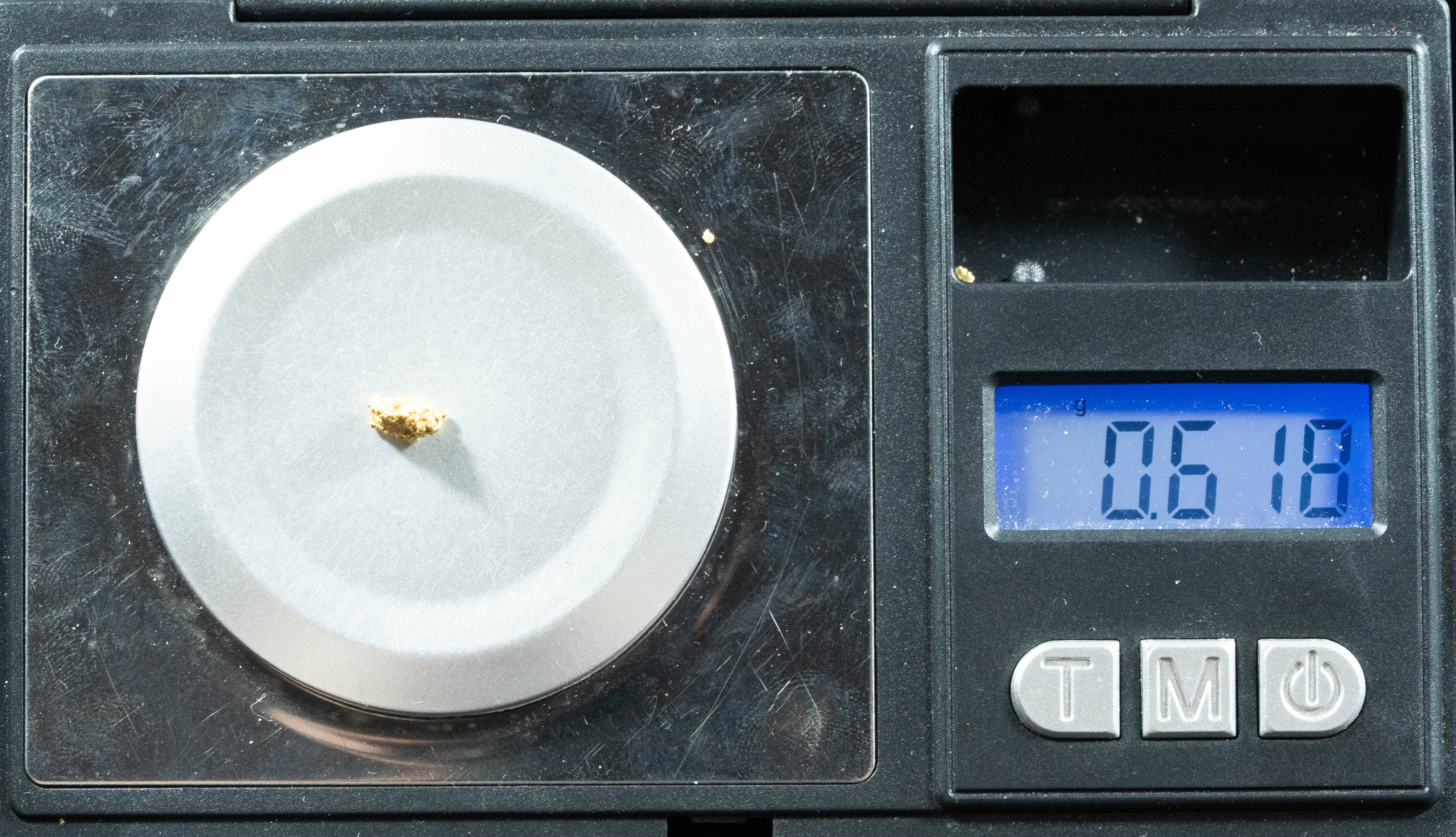 #751 Natural Gold Nugget Australian .618 Grams Genuine
