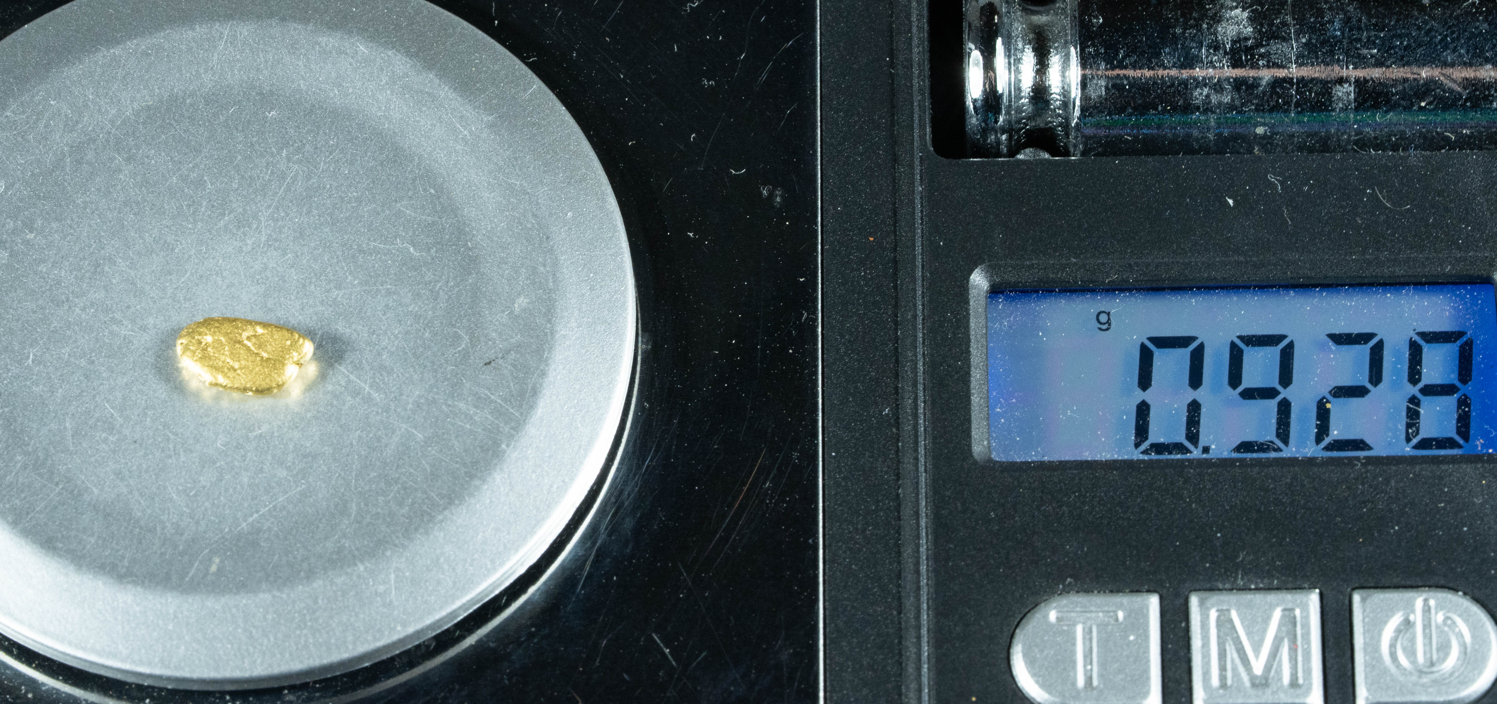 #756 Natural Gold Nugget Australian .92 Grams Genuine