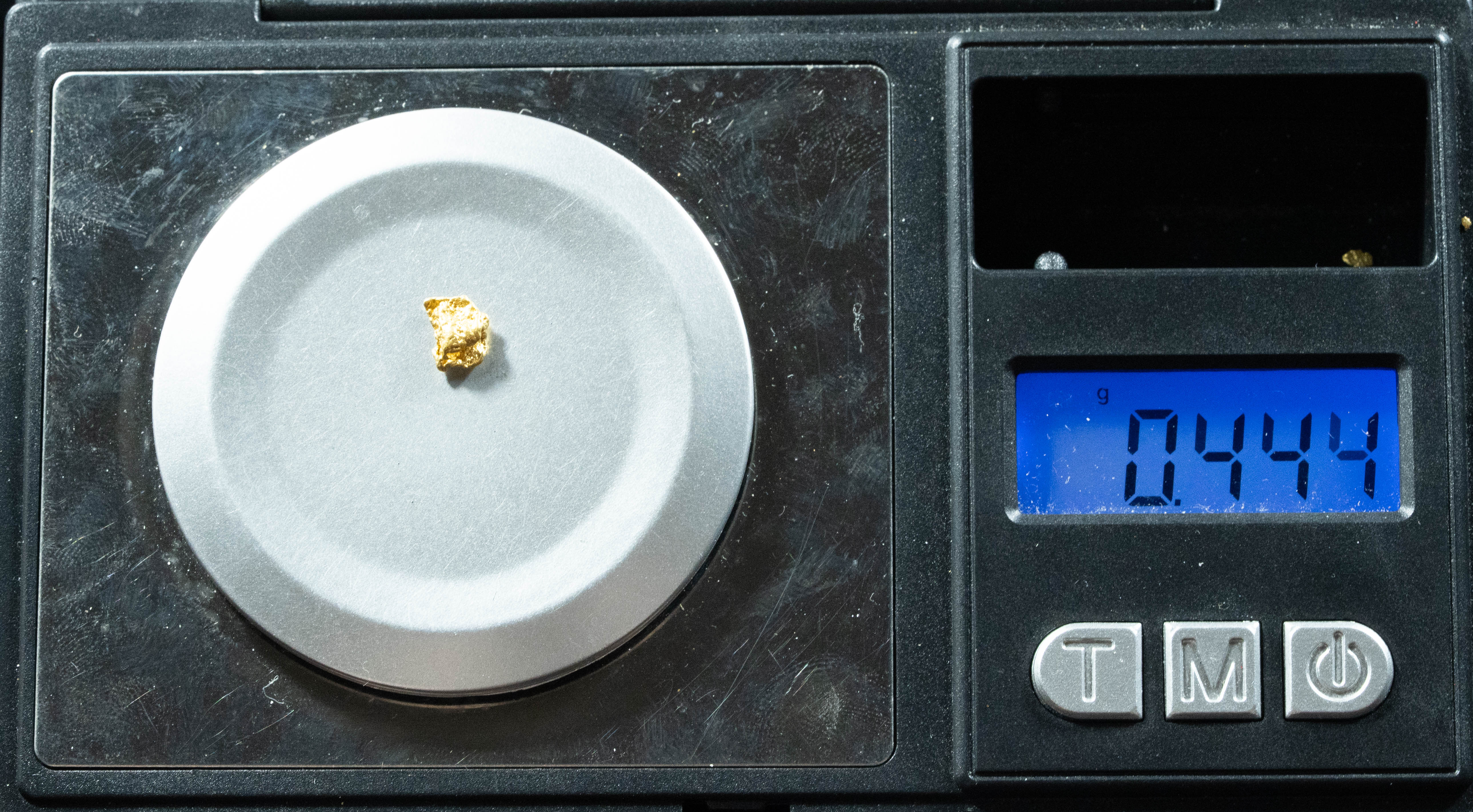 #823 Natural Gold Nugget Australian .444 Grams Genuine