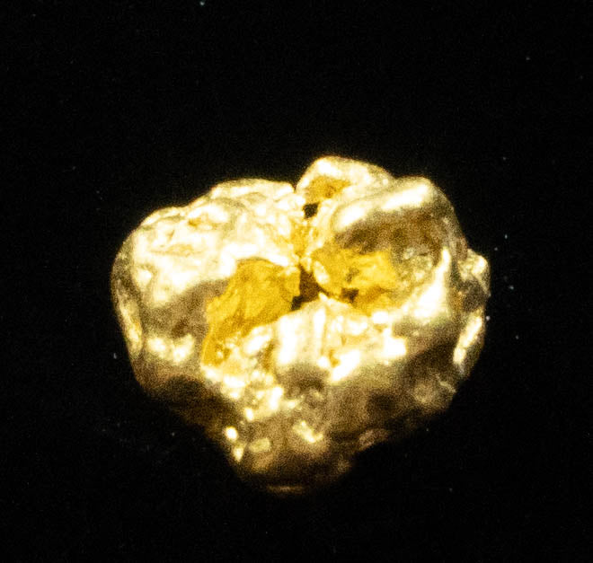 #824 Natural Gold Nugget Australian .454 Grams Genuine