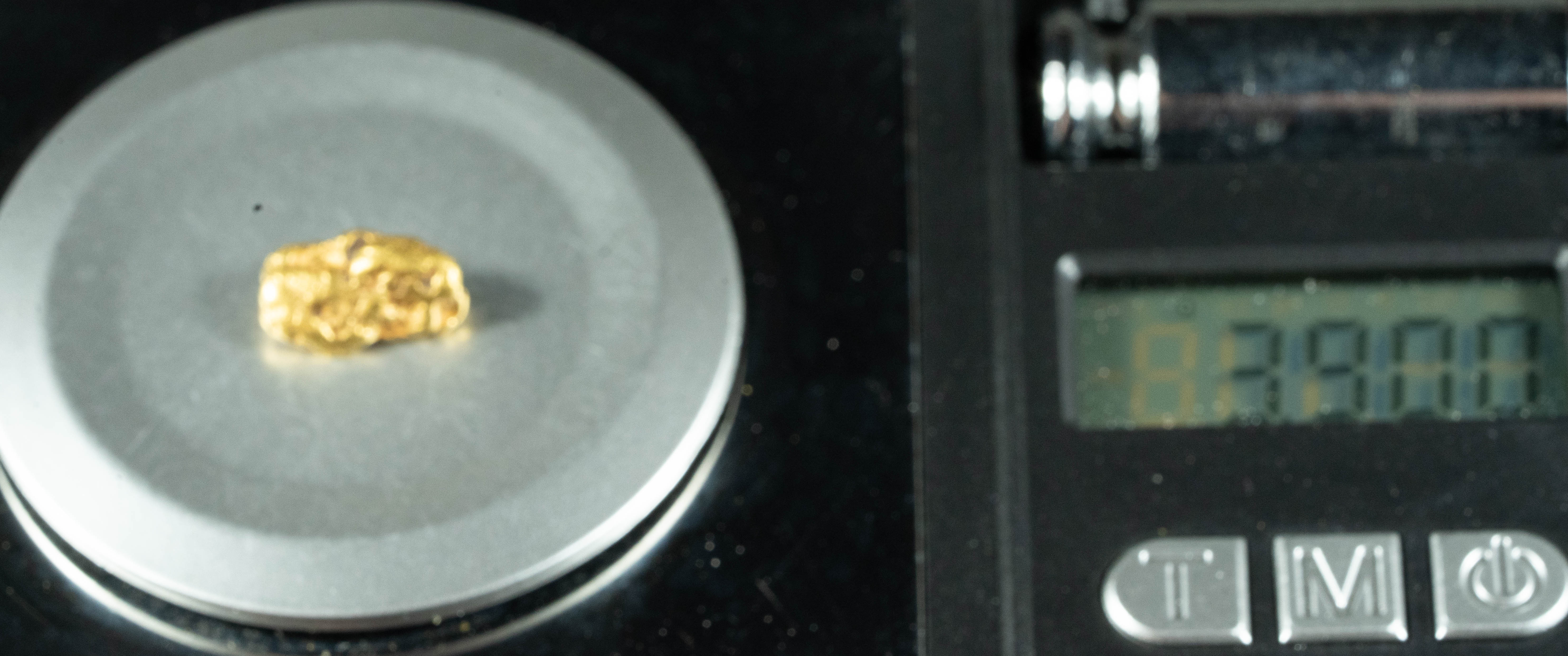 #975 Natural Gold Nugget Australian 3.90 Grams Genuine