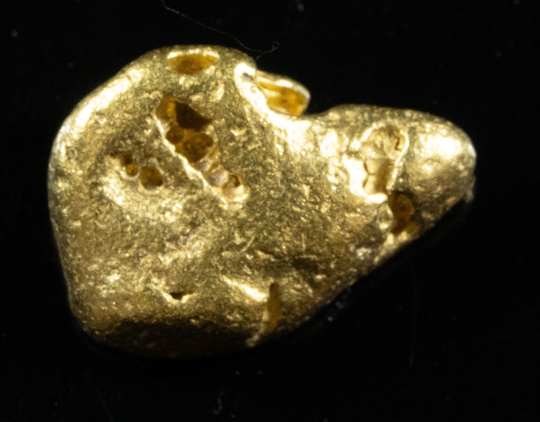 #822 Natural Gold Nugget Australian 1.73 Grams Genuine