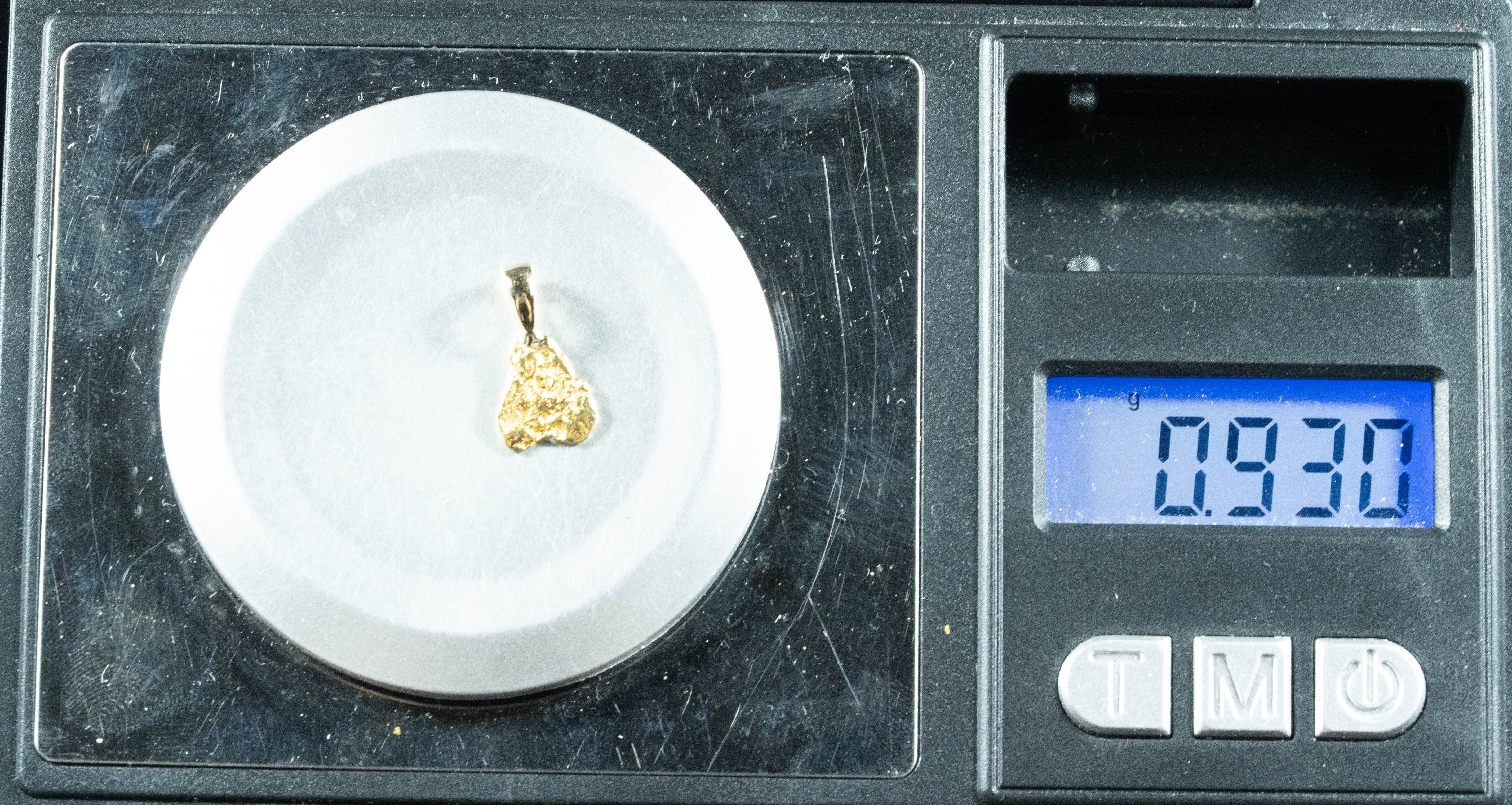 #671 Alaskan-Yukon BC Natural Gold Nugget Pendant .99 Grams Authentic