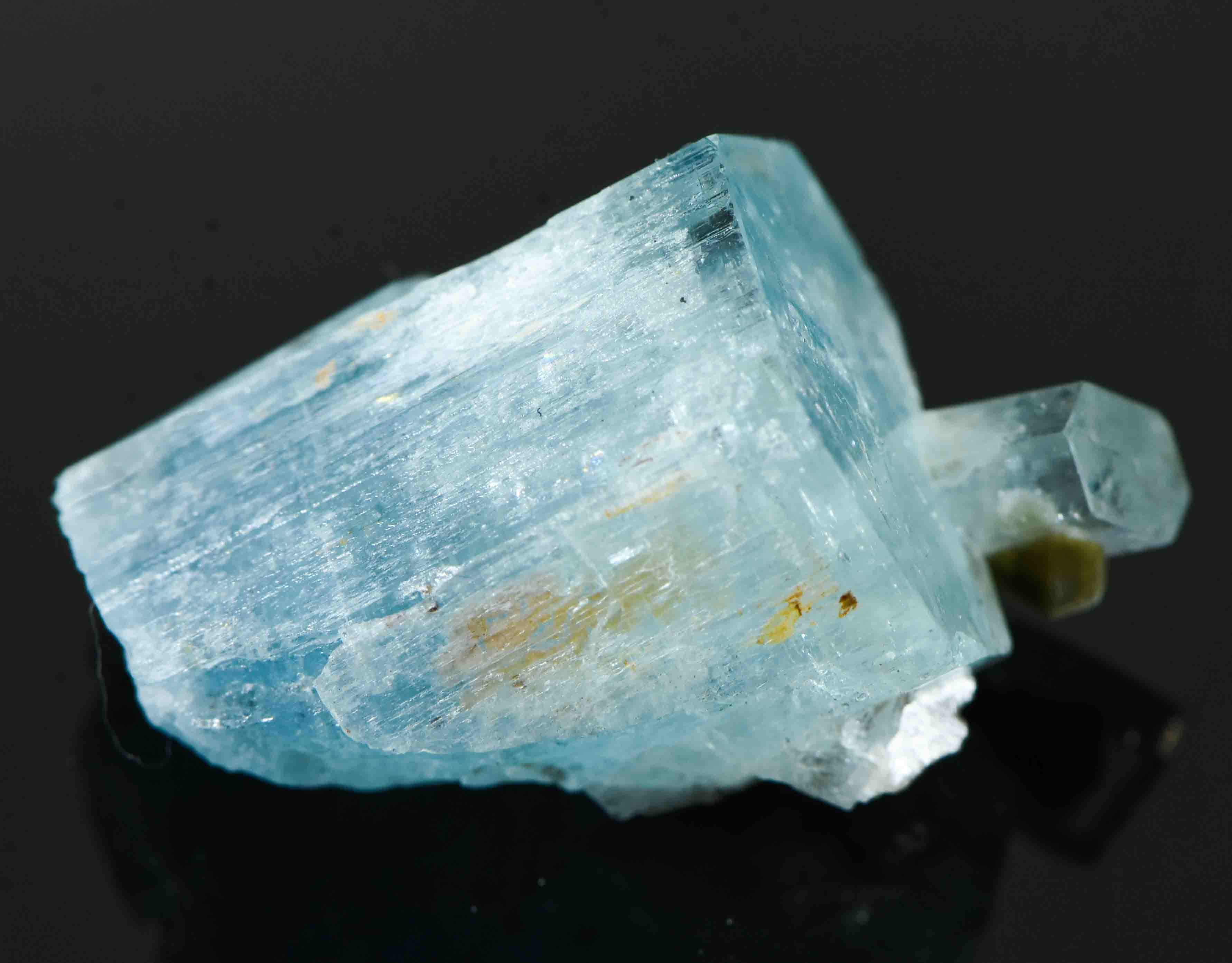 #7 Natural Tanzania Aquamarine 7.08 grams