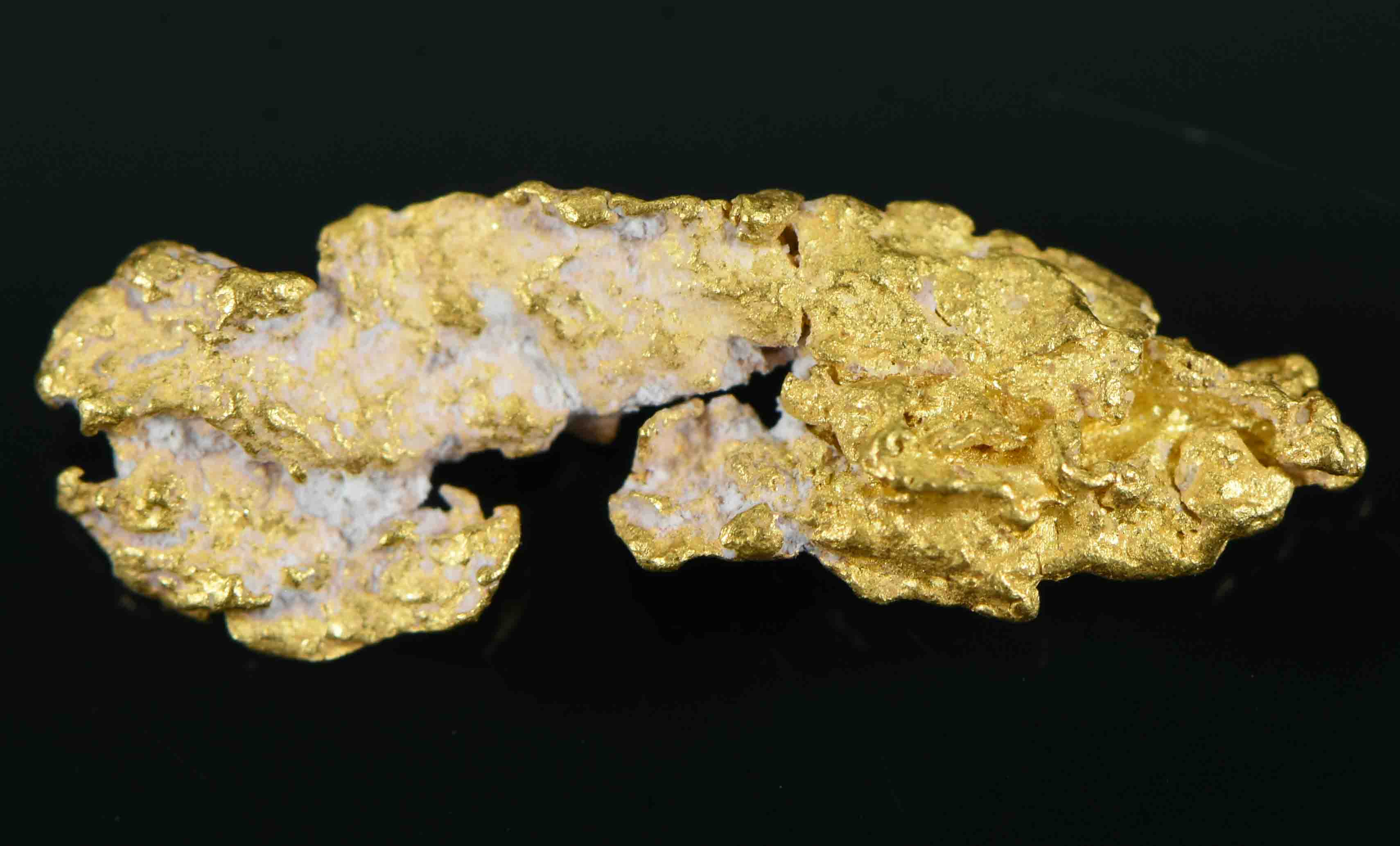 #11 Australian Natural Gold Nugget With Quartz Weighs 1.33 Grams.