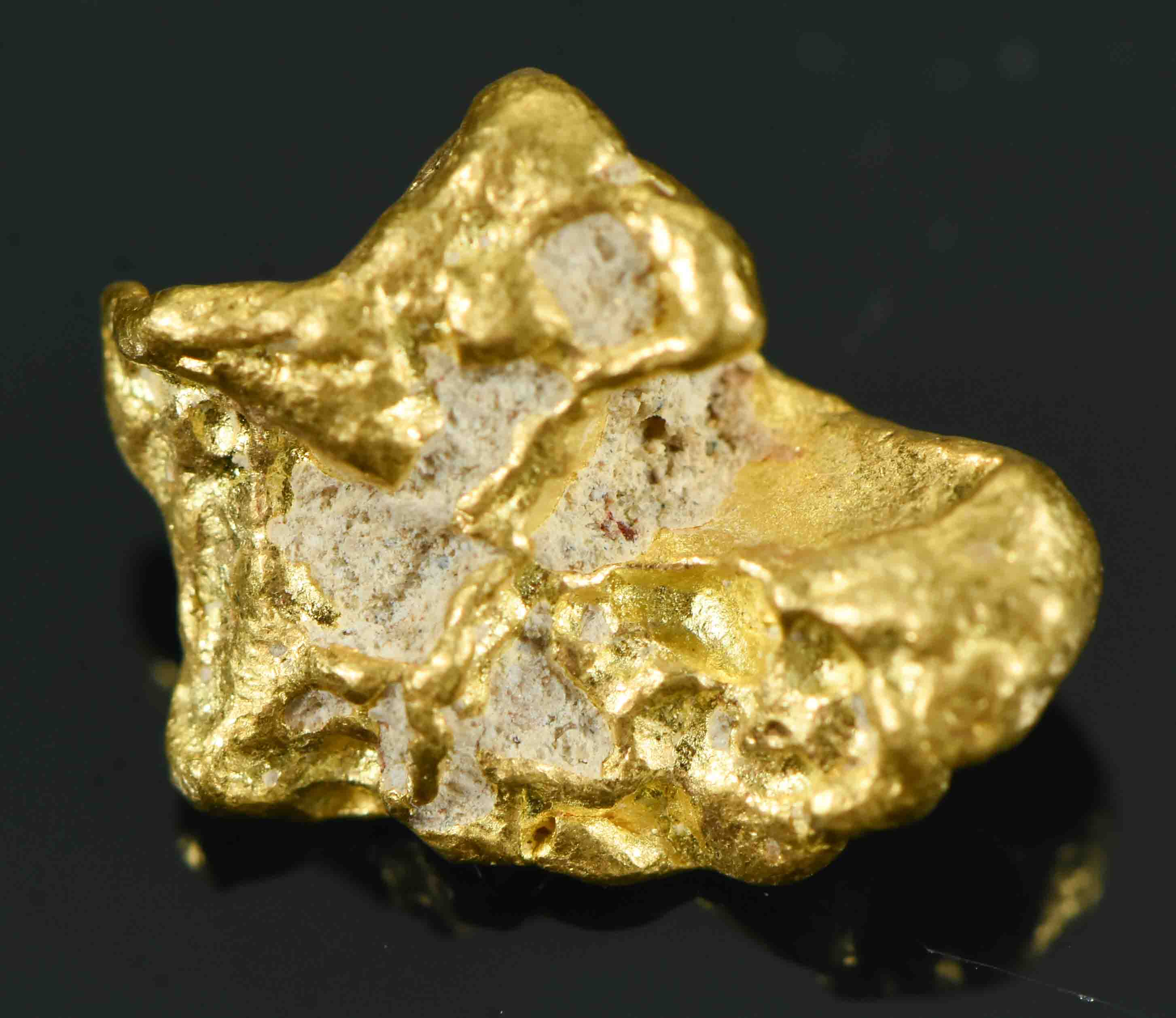 #28 Australian Natural Gold Nugget With Quartz Weighs 3.67 Grams.