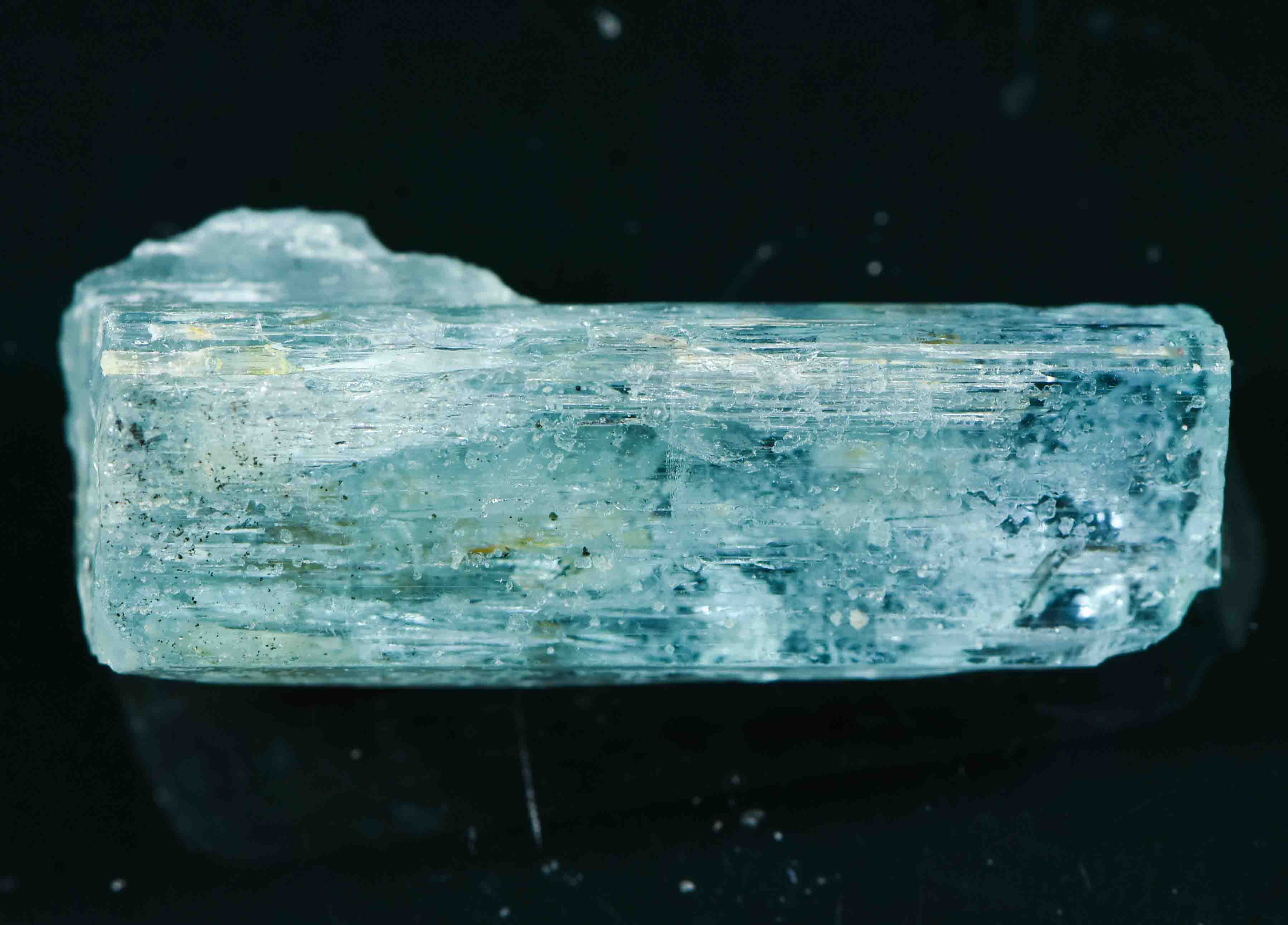 #8 Natural Tanzania Aquamarine 7.79 grams