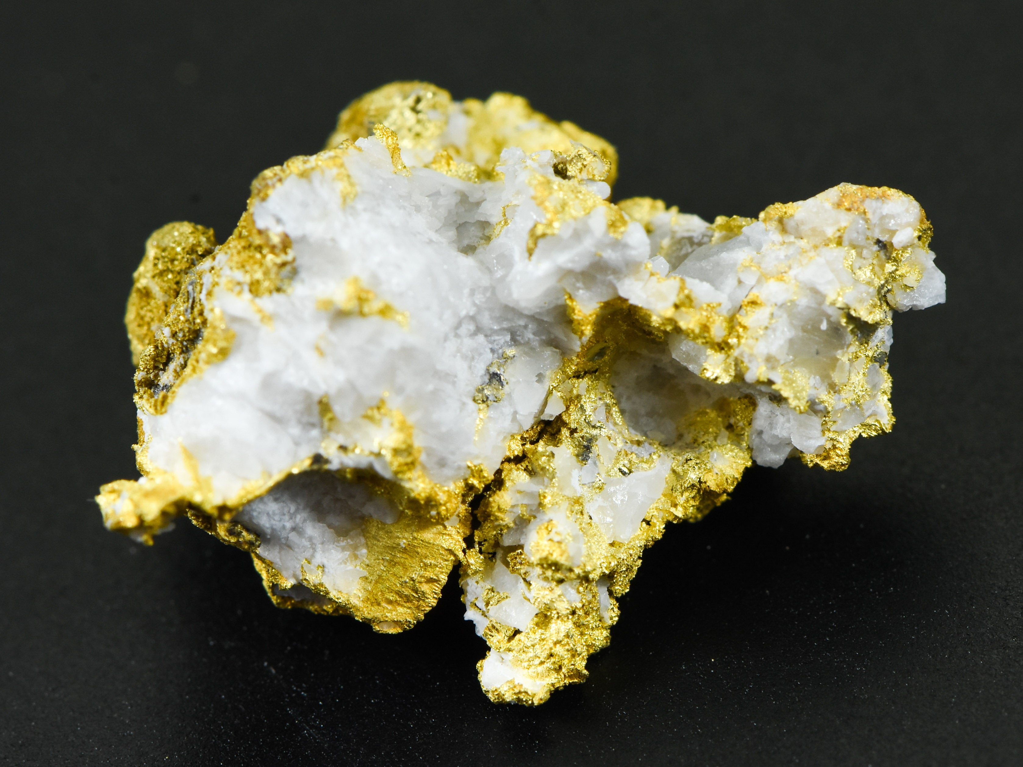 #OM-139-Crystalline Gold Nugget Specimen 8.49 Grams Oriental Mine Sierra County California Rare