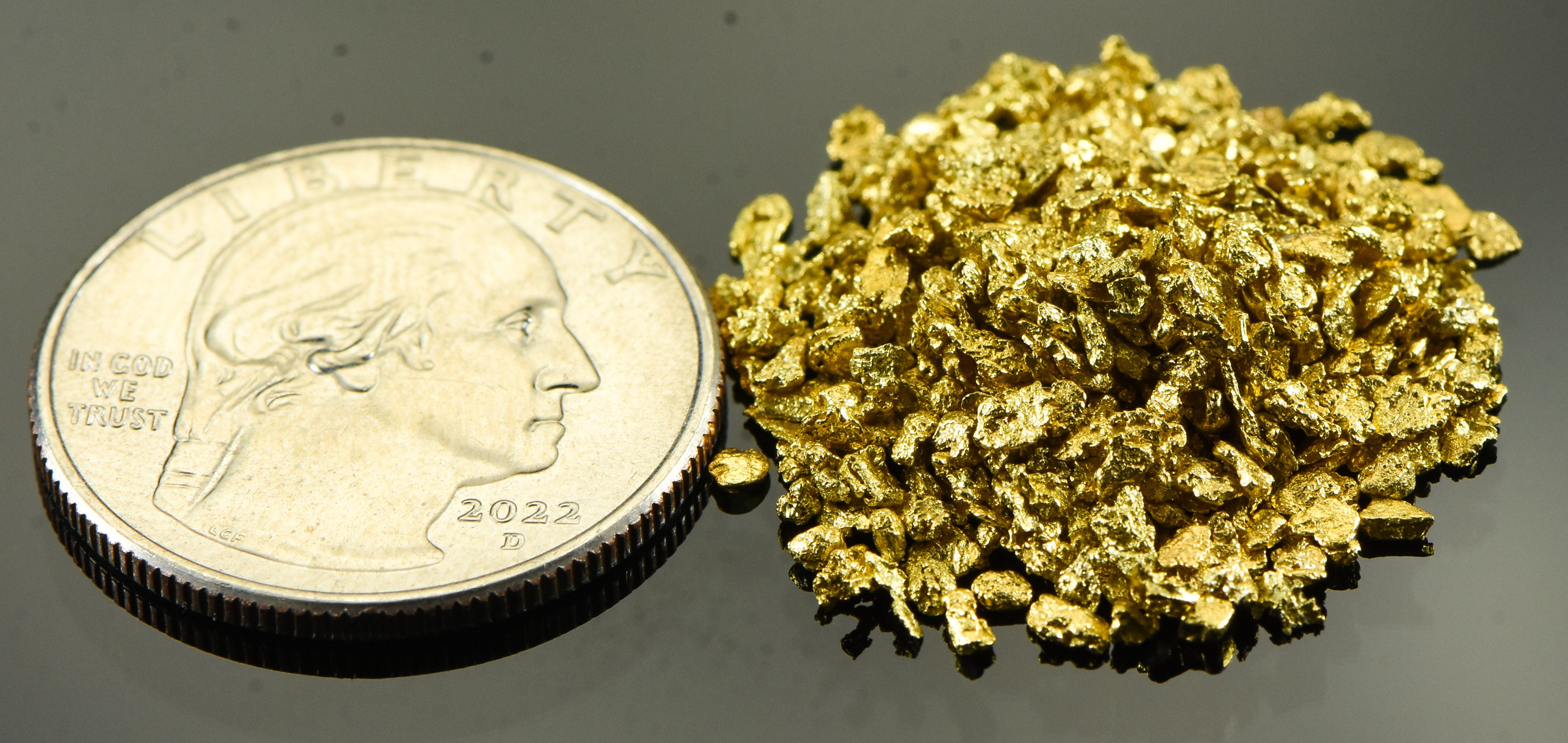 Alaskan Yukon Gold Rush Nuggets 14 Mesh 10 GRAMS OF CLEAN GOLD FLAKES
