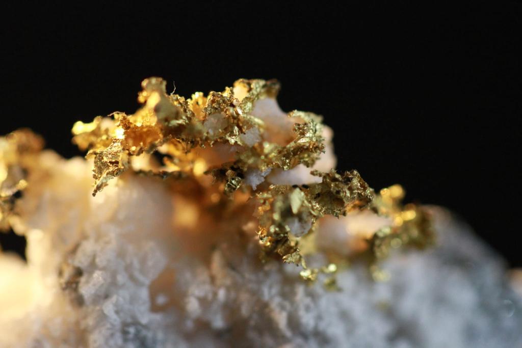 Rare Italian Crystalline Gold Quartz Nugget Specimen 58.70 Grams - Brussons Gold Mine